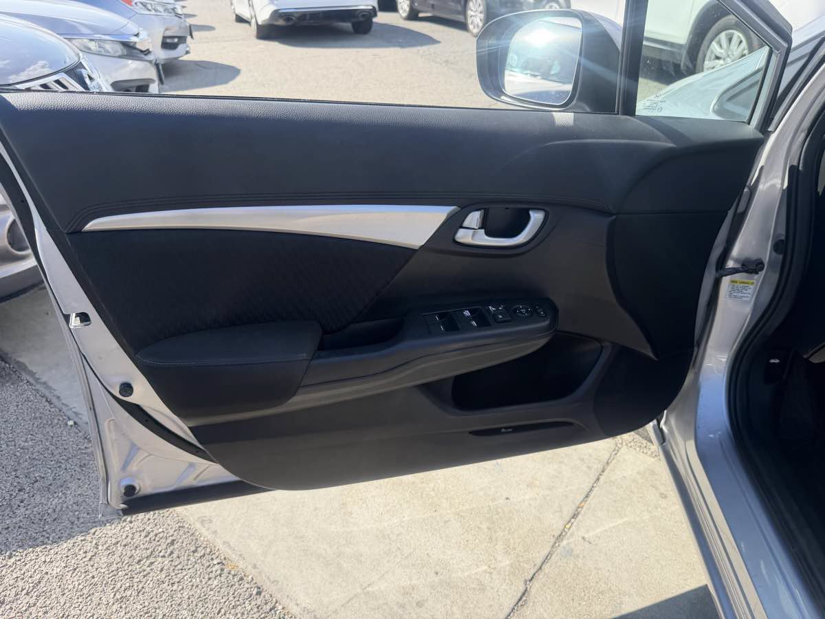 Used 2015 Honda Civic EX image 11