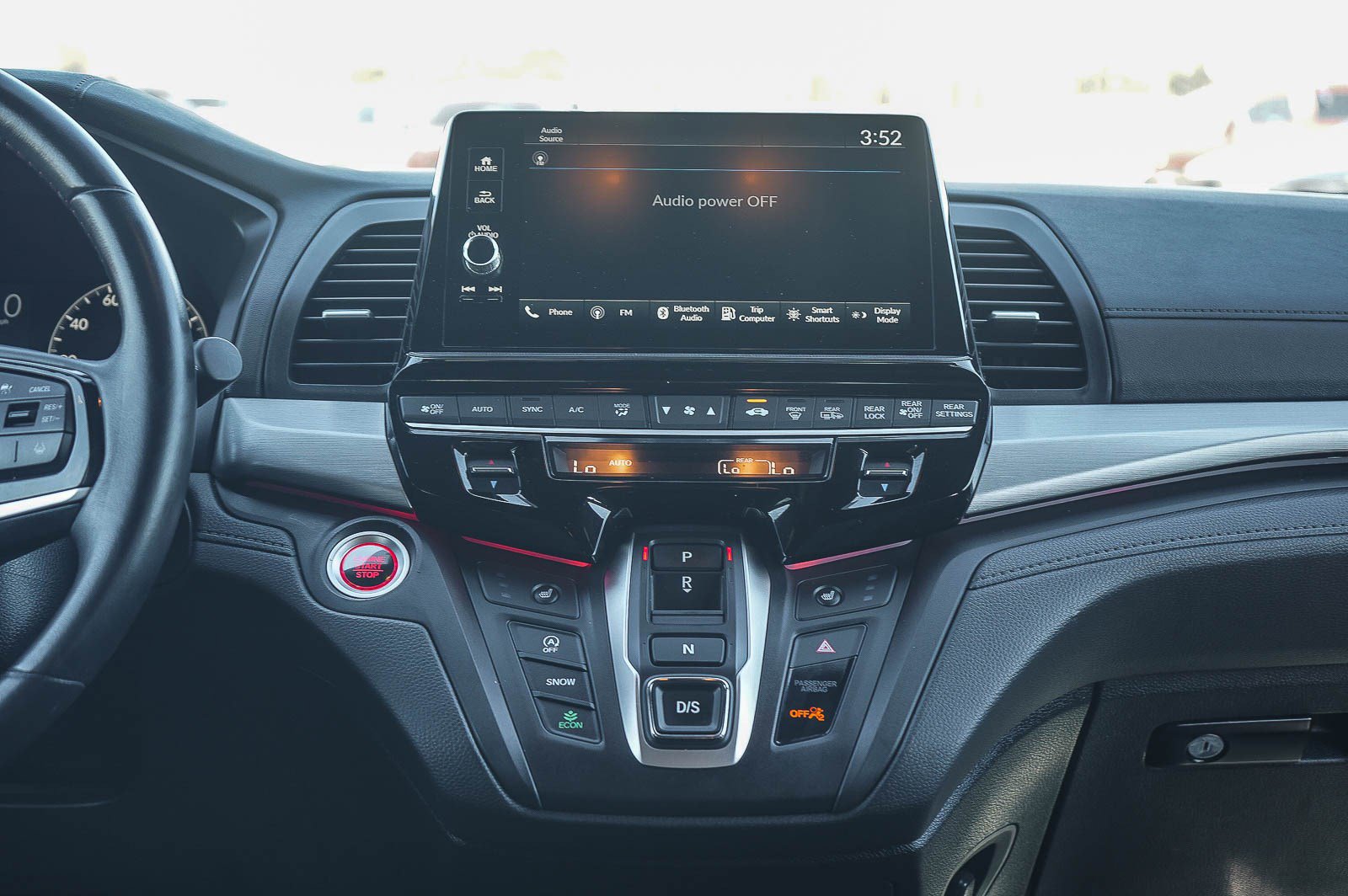 Used 2025 Honda Odyssey Sport-L image 16
