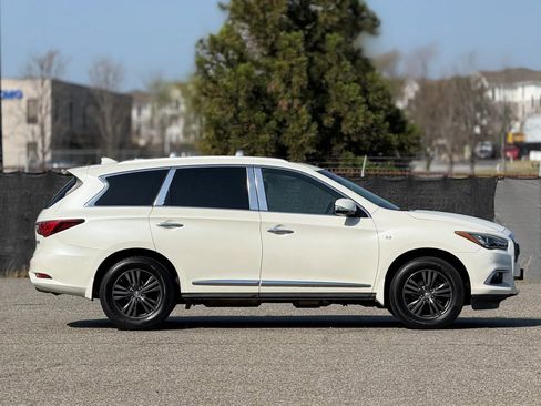 Used 2016 INFINITI QX60 AWD w/ Premium Plus Package image 7