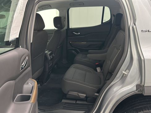 Used 2023 GMC Acadia SLE w/ Driver Convenience Package image 23