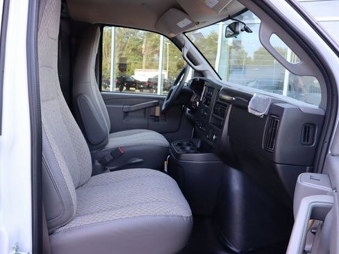 New 2025 Chevrolet Express 2500 w/ Driver Convenience Package image 18