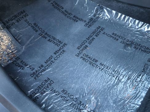 Used 2024 Chevrolet Trax RS w/ Sunroof Package image 17