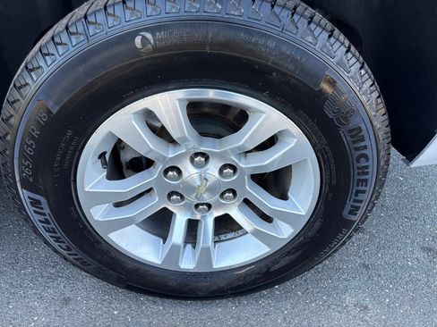 Used 2017 Chevrolet Tahoe LT AWD/4WD image 10