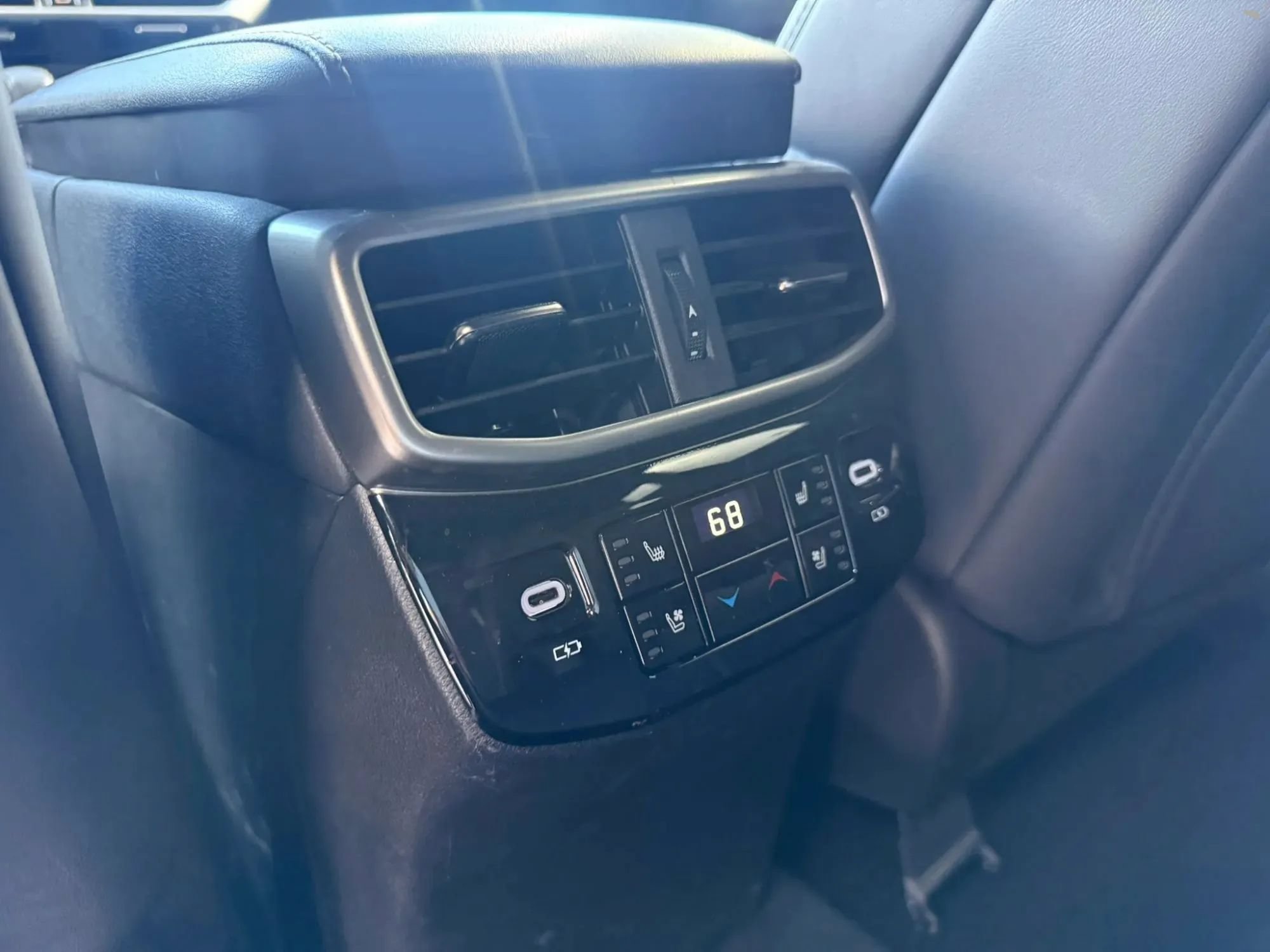 Used 2023 Lexus RX 500h F Sport w/ Cold Area Package AWD/4WD image 24
