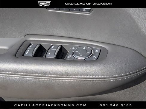 Certified 2025 Cadillac XT6 Premium Luxury image 25