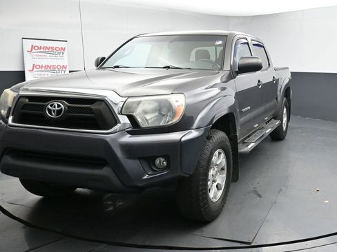 Used 2012 Toyota Tacoma 4x4 Double Cab image 4
