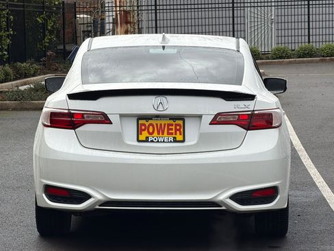 Used 2018 Acura ILX image 5