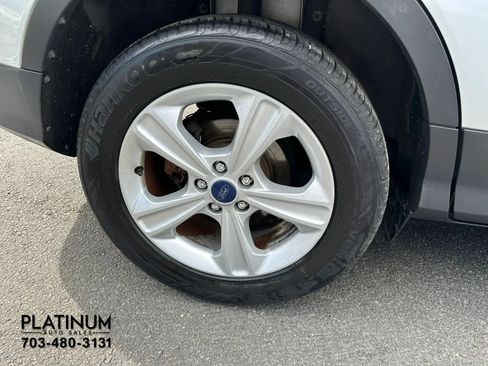 Used 2014 Ford Escape SE FWD image 21