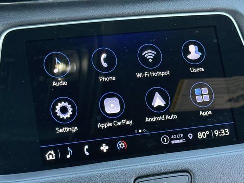 Used 2023 Cadillac XT4 Sport w/ Cold Weather Package FWD image 19