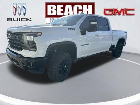 Used 2025 Chevrolet Silverado 2500 LTZ w/ Trail Boss Package AWD/4WD image 7