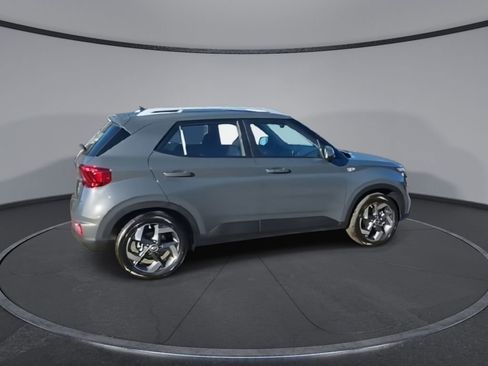 New 2026 Hyundai Venue SEL image 9