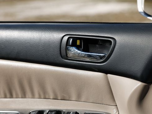 Used 2002 Toyota Camry SE image 31