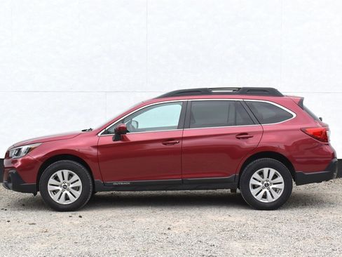 Used 2018 Subaru Outback 2.5i Premium AWD/4WD image 9