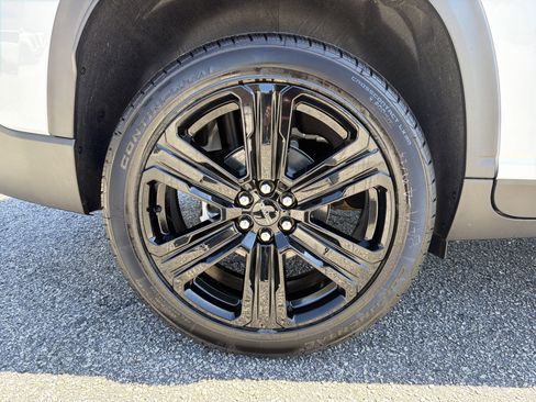 New 2026 GMC Acadia Elevation w/ Black Edition image 21