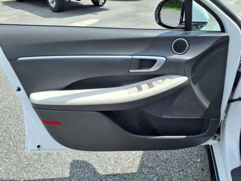 Used 2024 Hyundai Sonata SEL image 8