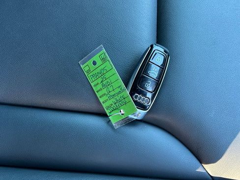 Used 2025 Audi Q7 3.0T Premium Plus image 31