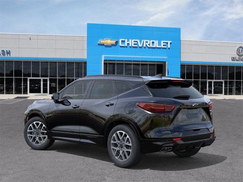 New 2025 Chevrolet Blazer RS w/ Enhanced Convenience Package image 3