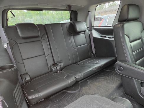 Used 2017 GMC Yukon Denali w/ Open Road Package AWD/4WD image 21
