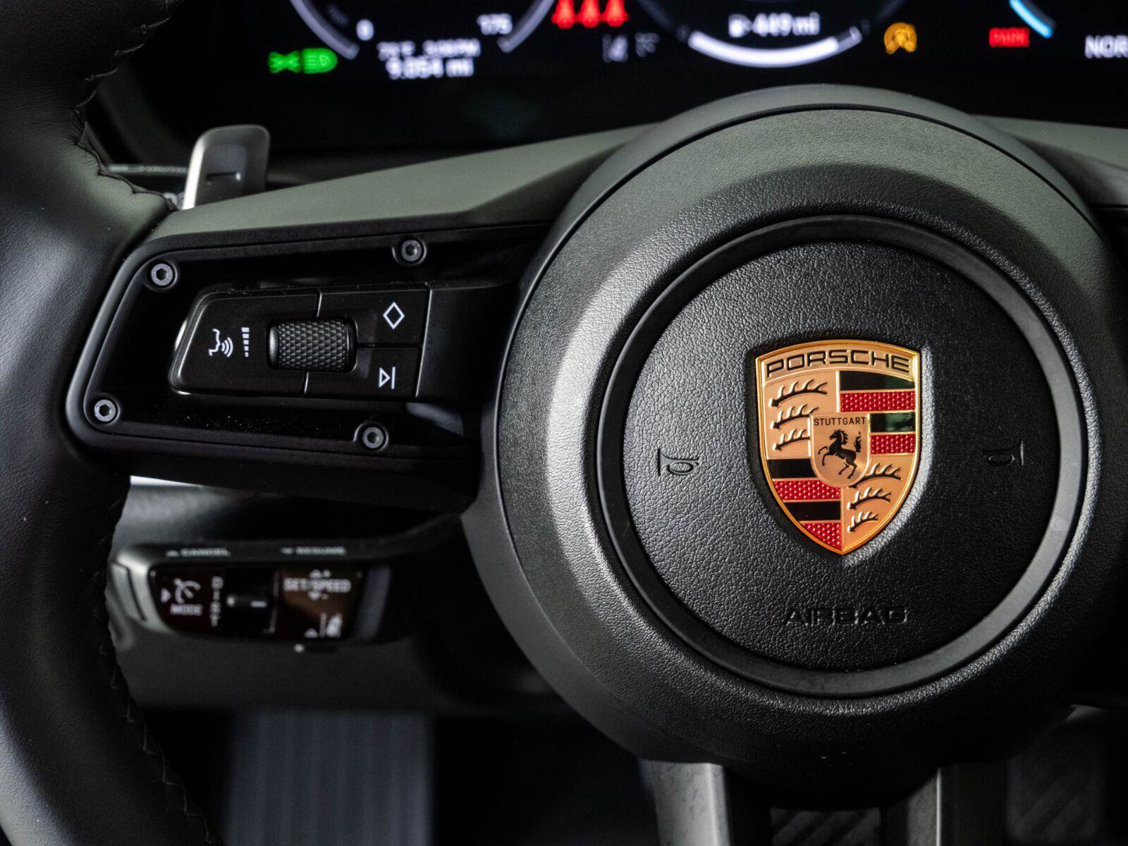 Used 2026 Porsche Cayenne Coupe AWD/4WD image 10