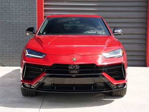 Used 2023 Lamborghini Urus S image 8