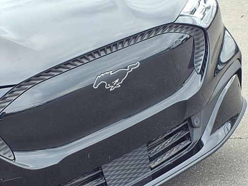 Used 2021 Ford Mustang Mach-E Select w/ Comfort/Appearance Package image 30