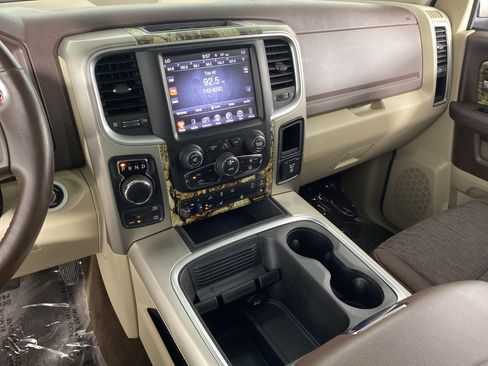 Used 2016 RAM 1500 Outdoorsman w/ Mossy Oak Package AWD/4WD image 28