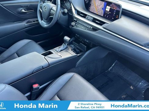 Used 2021 Lexus ES 300h w/ Premium Package image 19