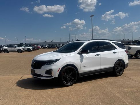 Used 2024 Chevrolet Equinox Premier FWD image 8