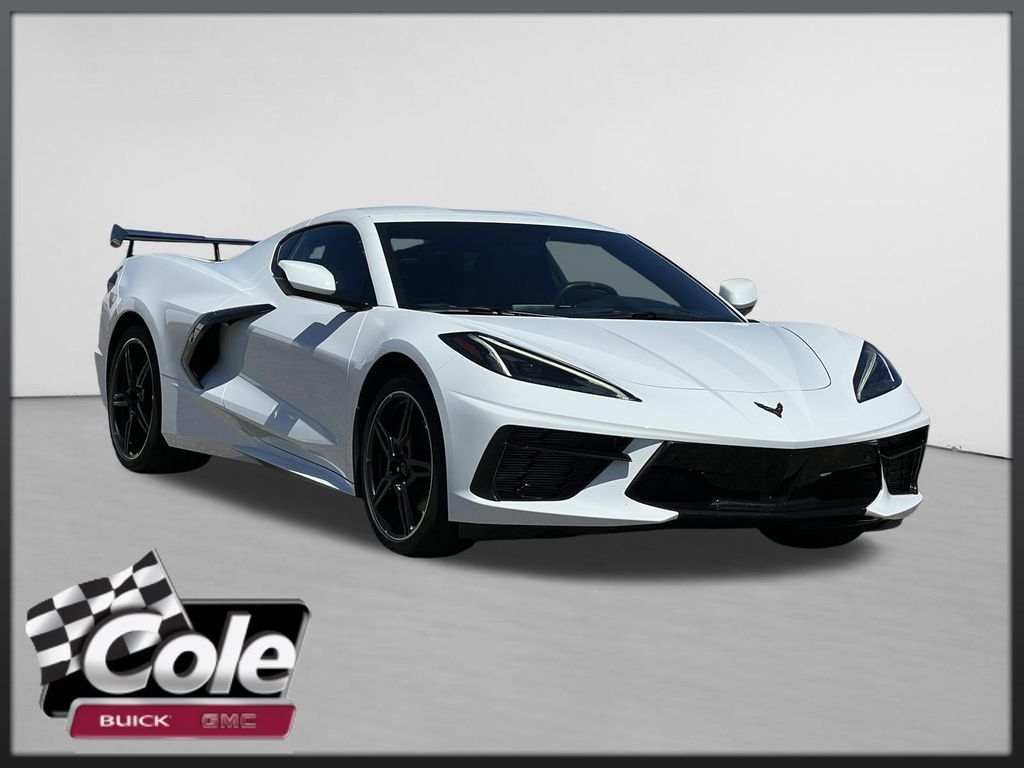 Used 2020 Chevrolet Corvette Stingray Preferred Cpe w/ 2LT Preferred Equipment Group RWD image 1