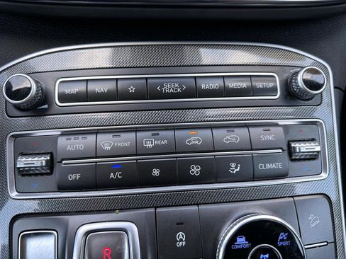 Used 2023 Hyundai Santa Fe SEL w/ Cargo Package AWD/4WD image 24