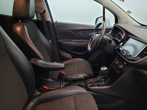 Used 2019 Buick Encore Preferred w/ Safety Package FWD image 21
