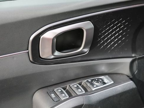 New 2025 Kia Sorento S image 22