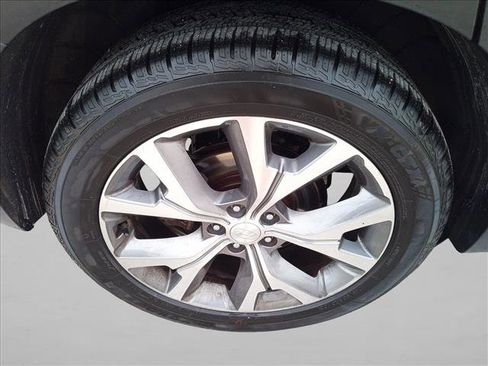 Used 2020 Hyundai Palisade SEL w/ Premium Package FWD image 11