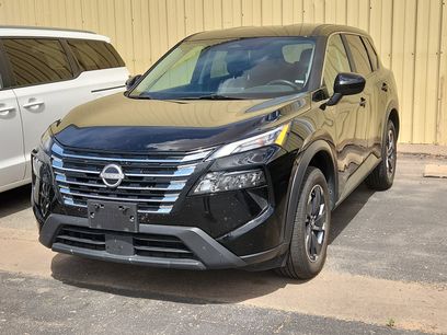 Used 2025 Nissan Rogue SV