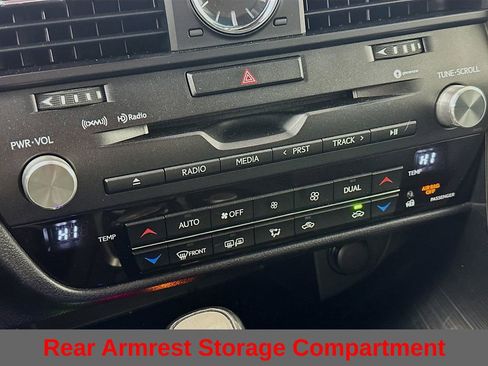 Used 2019 Lexus RX 450h AWD image 21