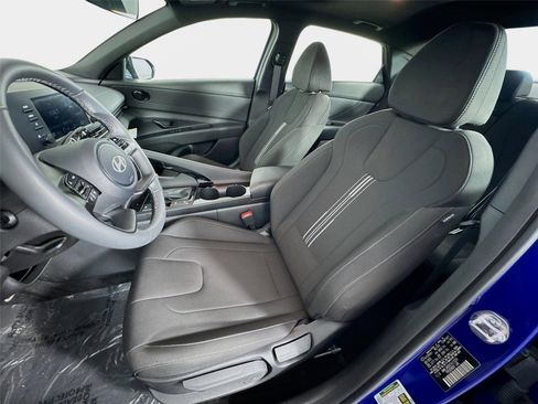 Certified 2026 Hyundai Elantra SEL Sport Premium FWD image 11