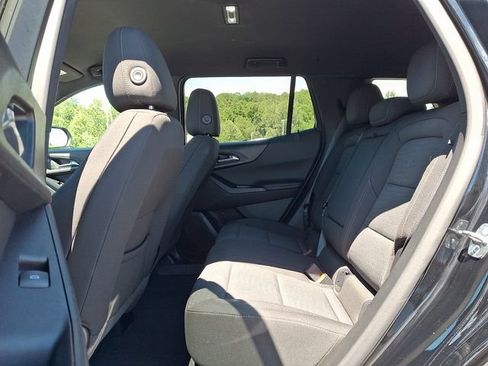 Used 2025 Chevrolet Equinox LT FWD image 10