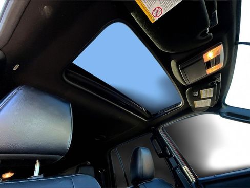 Used 2017 Ford Expedition EL Limited w/ Equipment Group 301A image 19