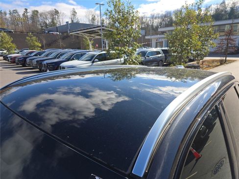 Used 2026 BMW X3 xDrive30i w/ Convenience Package AWD/4WD image 13