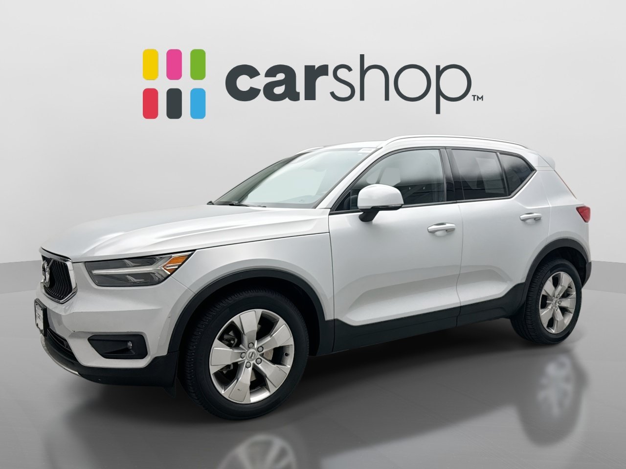 Used 2021 Volvo XC40 T5 Momentum AWD/4WD image 1