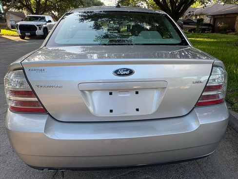 Used 2008 Ford Taurus SEL FWD image 3