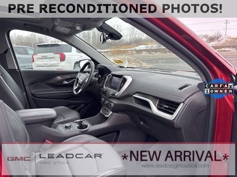 Used 2023 GMC Terrain SLT w/ Elevation Edition image 10