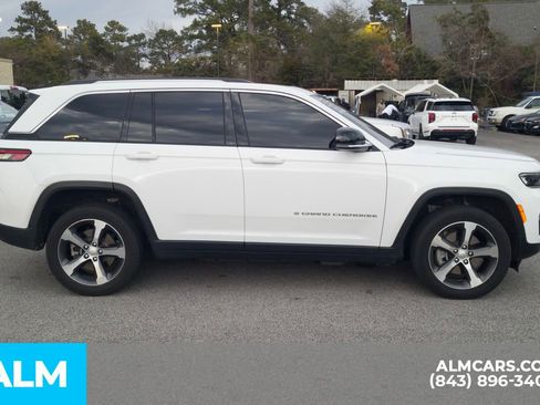 Used 2023 Jeep Grand Cherokee 4WD 4xe image 22