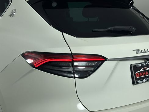 Used 2021 Maserati Levante image 16