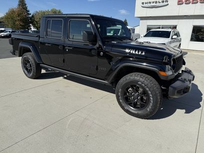 Used 2024 Jeep Gladiator Sport