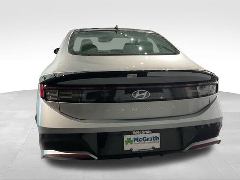 New 2025 Hyundai Sonata SEL FWD image 5