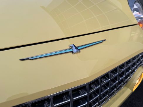 Used 2002 Ford Thunderbird image 11