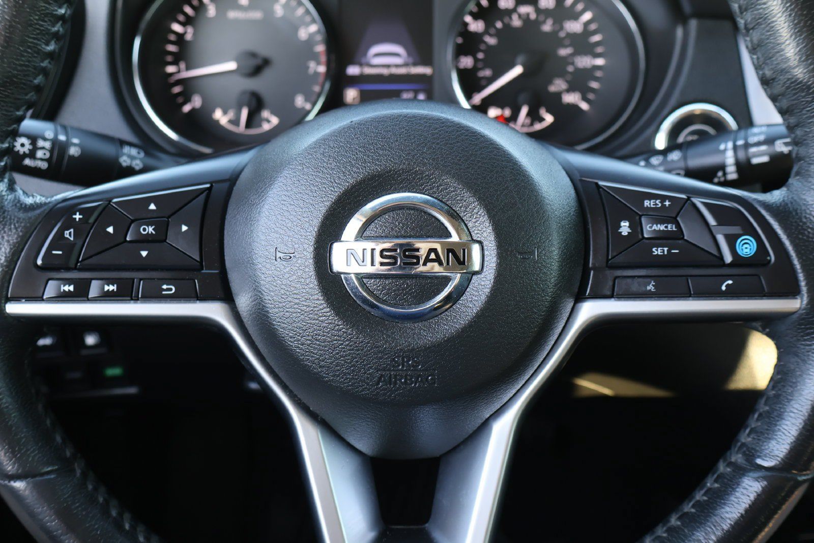 Used 2019 Nissan Rogue SL w/ Premium Package AWD/4WD image 25