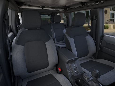 New 2025 Ford Bronco 4-Door w/ Sasquatch Package image 10