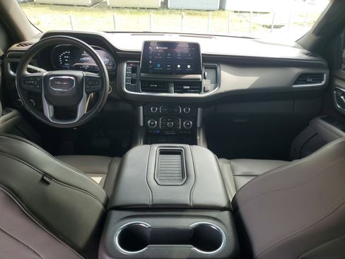 Used 2022 GMC Yukon SLT w/ SLT Luxury Package AWD/4WD image 20